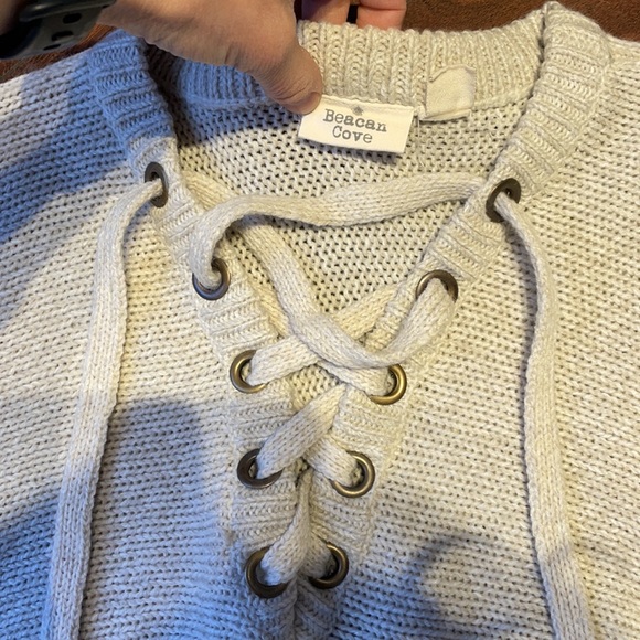 Poncho Sweater - Picture 2 of 6